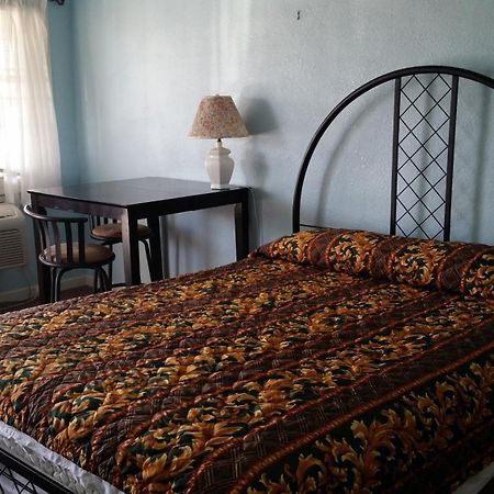 Laura Lodge Coalinga Ruang foto